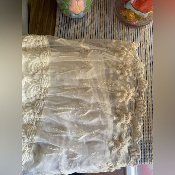 Sundance Embroidered Beige Short Sleeve Lace Mesh Blouse Sz M  Boho Lined - Picture 9 of 15